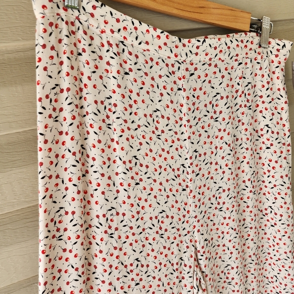 Free People Easy Peasy cherry print wide leg pants size 10 - Picture 8 of 14